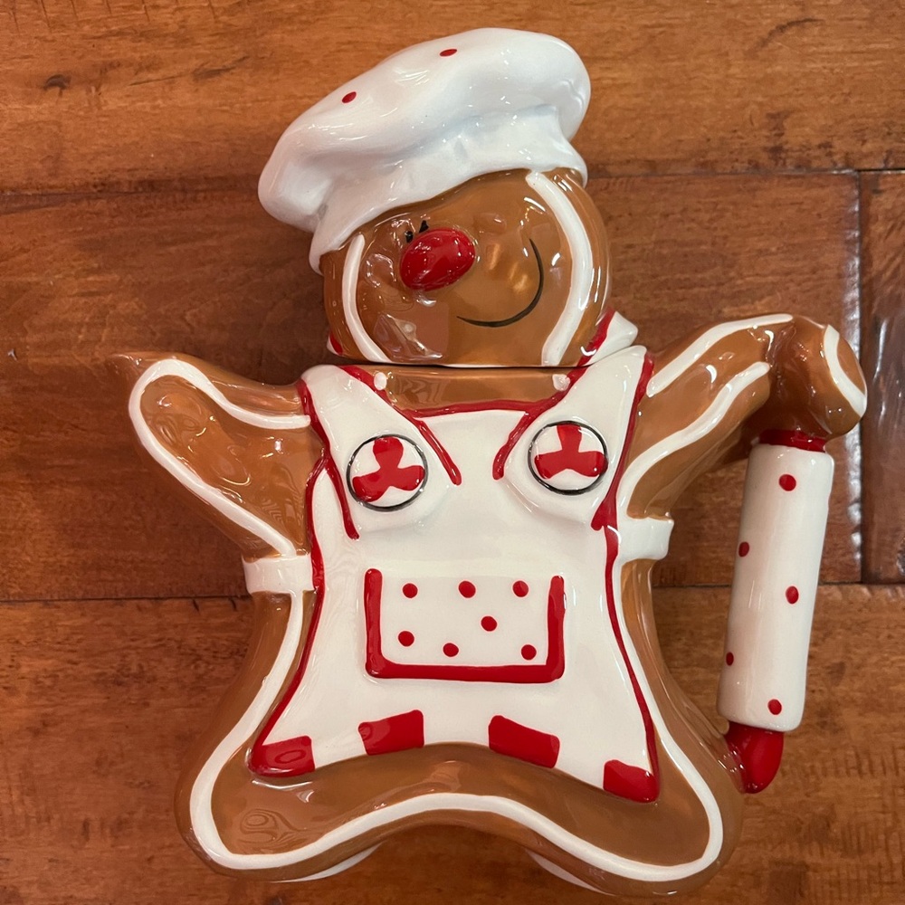 Heather Goldmine Blue Sky Clay works Gingerbread Man Ceramic Teapot 2018 NEW